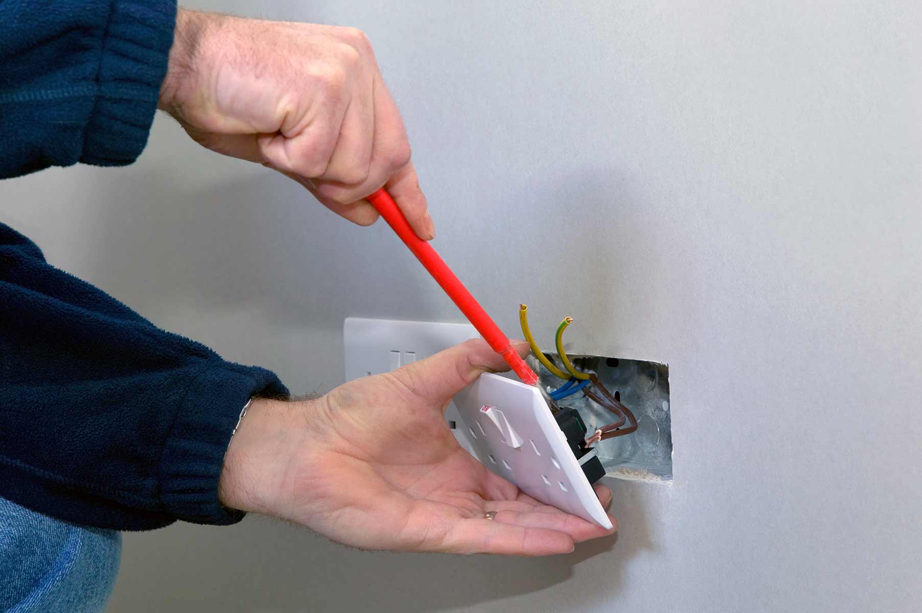 Our electricians can install plug sockets for domestic and commercial proeprties in Blyth and the local area. 